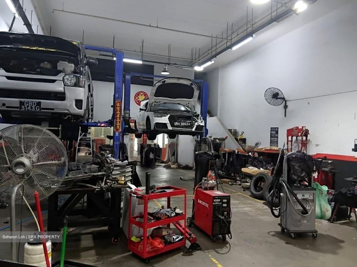 Premier @ Kaki Bukit (D14), Factory #633275611
